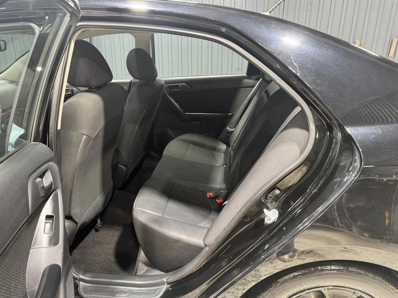 kia Forte 2010 - 11