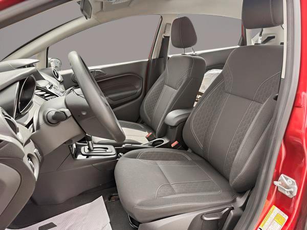 ford Fiesta 2017 - 13