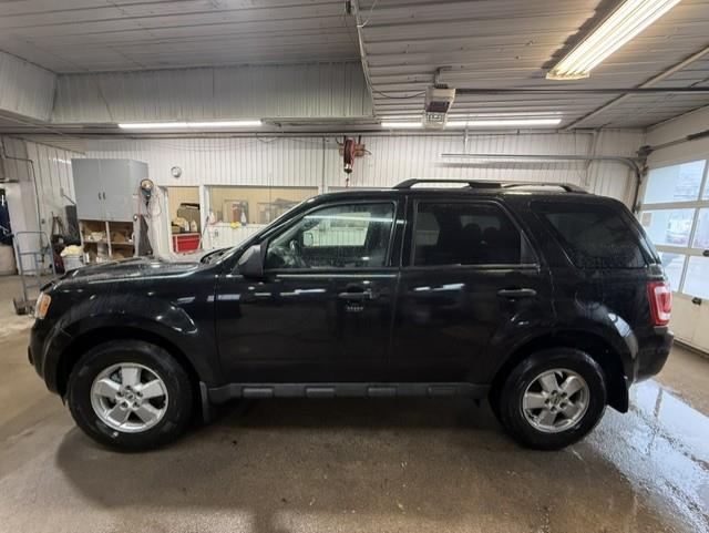ford Escape 2011 - 3