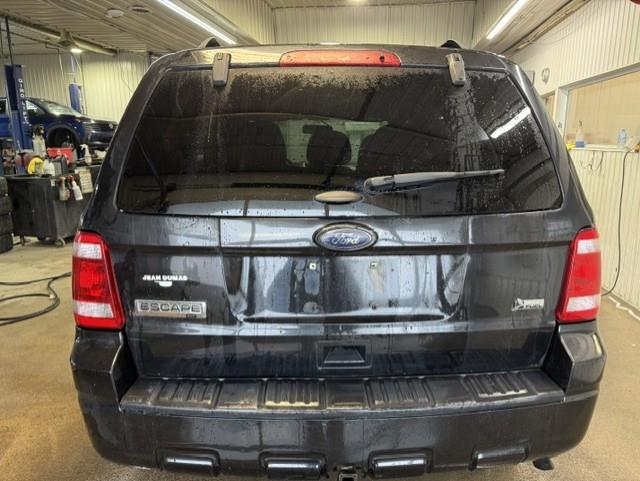 ford Escape 2011 - 4