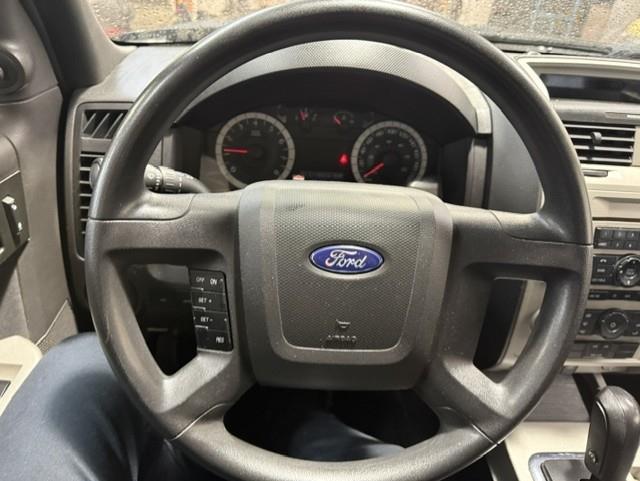 ford Escape 2011 - 9