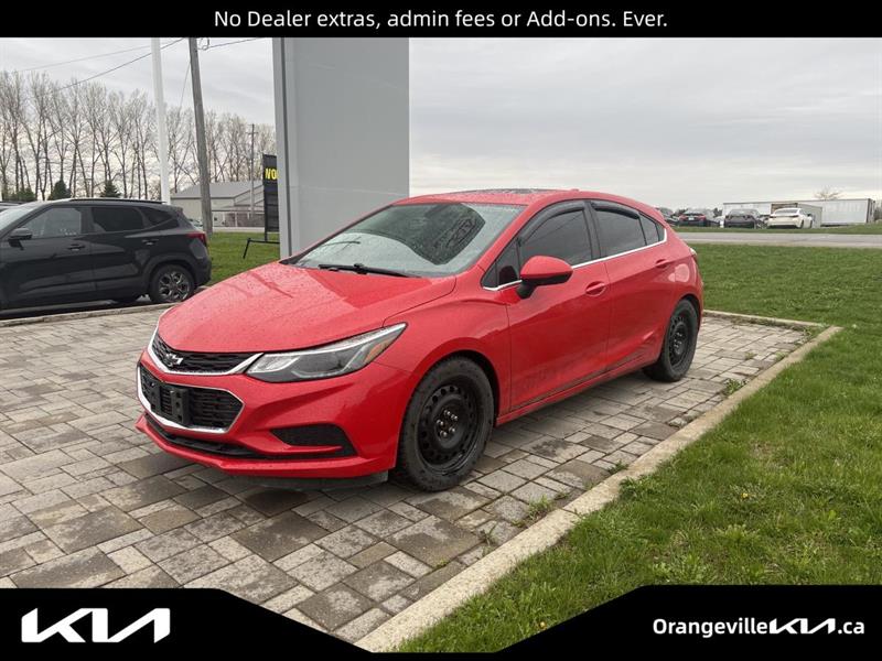 2017 Chevrolet Cruze LT Hatchback FWD