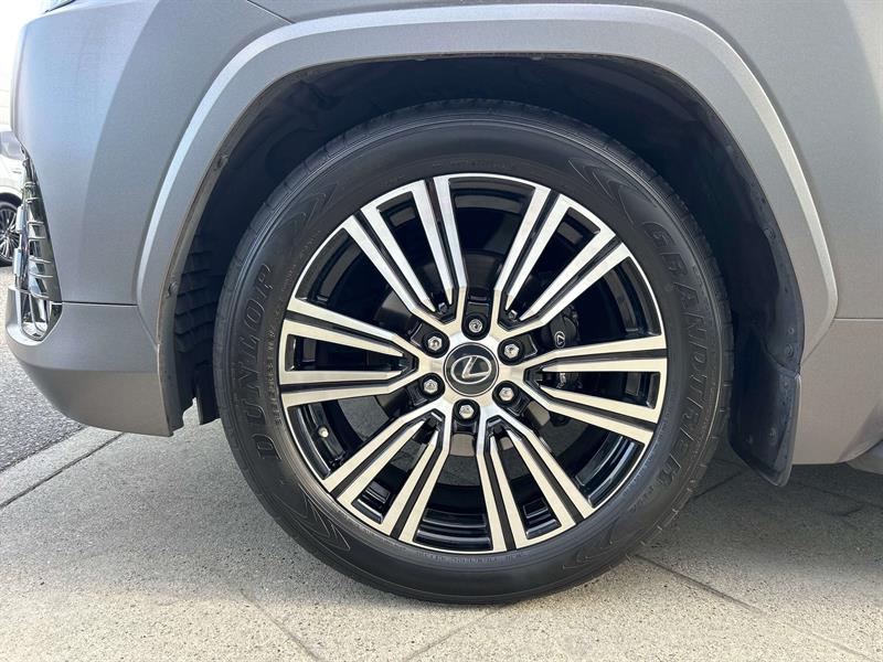 lexus LX 2023 - 25