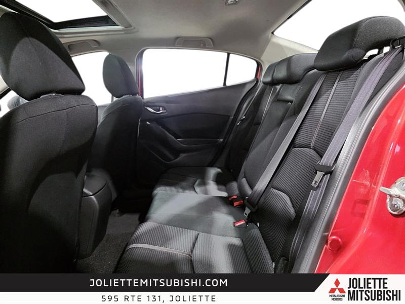 mazda Mazda3 2018 - 28