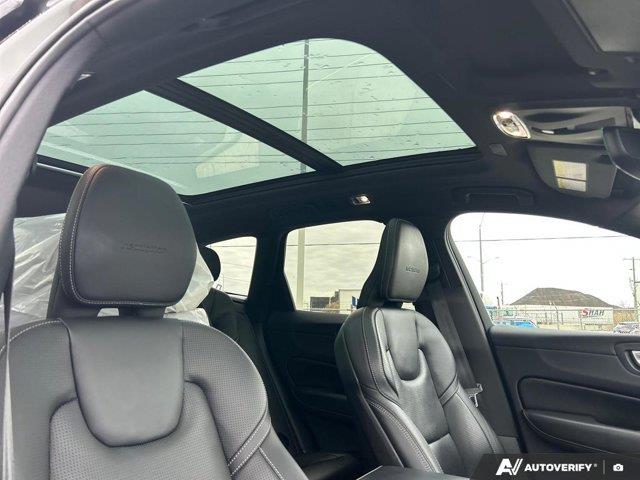 volvo XC60 2020 - 25