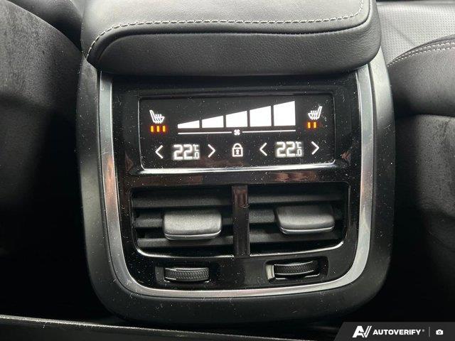 volvo XC60 2020 - 29