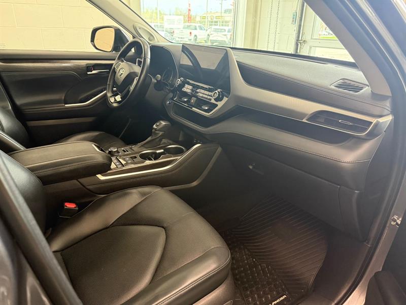 toyota Highlander 2022 - 12