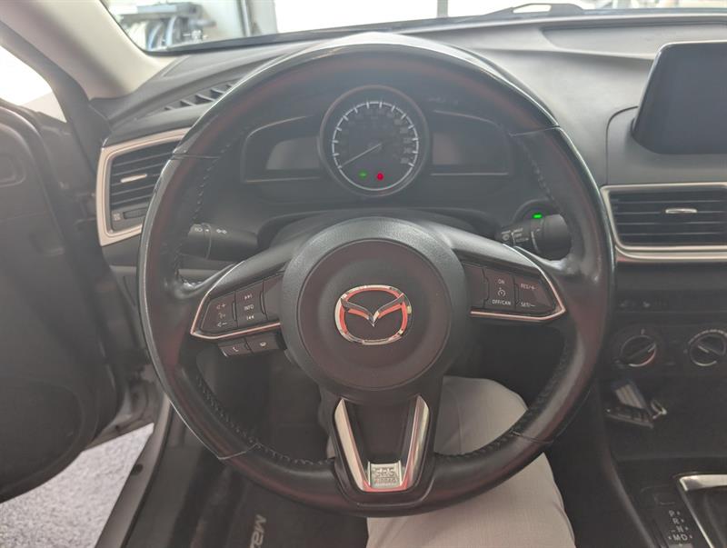 mazda Mazda3 2017 - 14