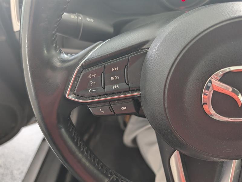 mazda Mazda3 2017 - 18