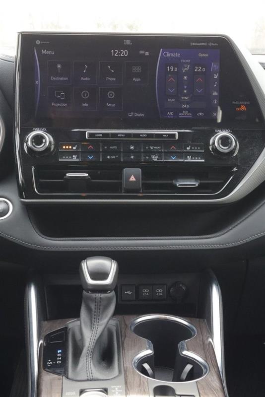 toyota Highlander 2021 - 17