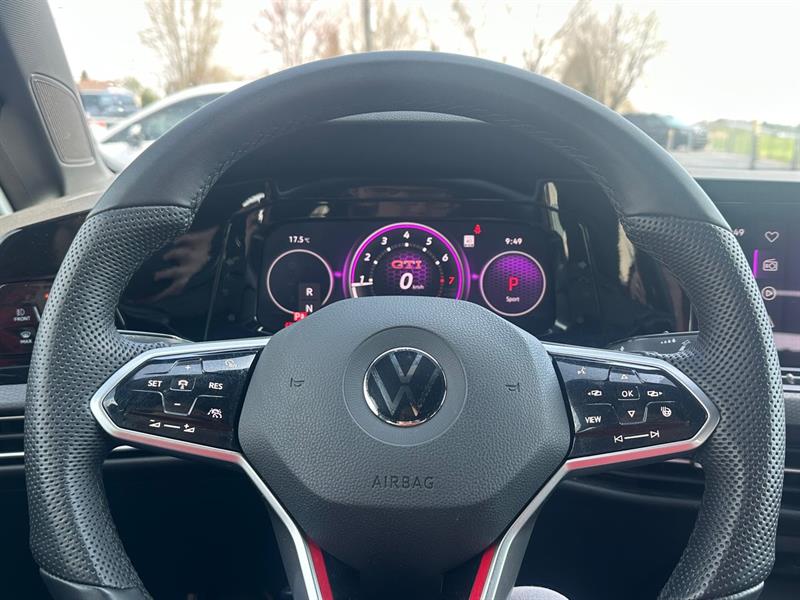volkswagen Golf GTI 2022 - 17