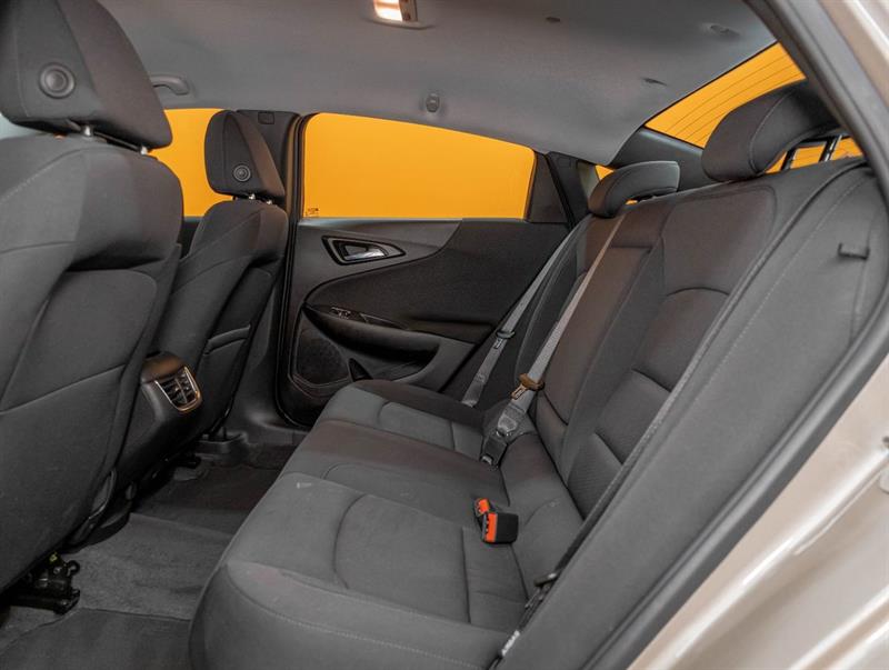 chevrolet Malibu 2023 - 26