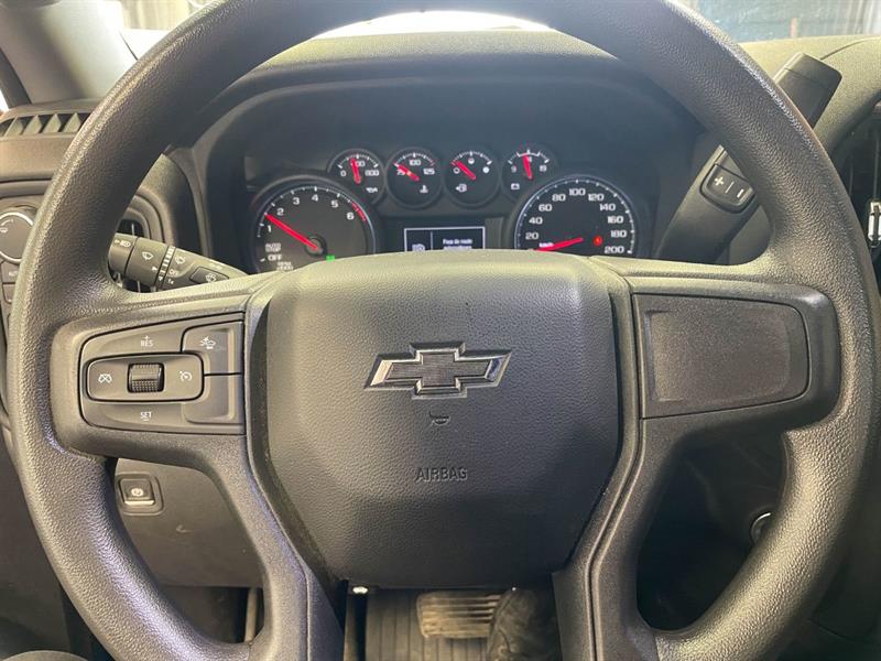 chevrolet Silverado 1500 2024 - 16