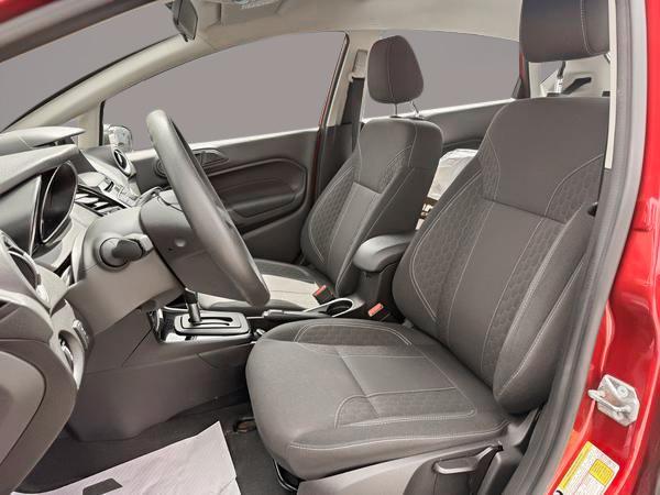 ford Fiesta 2017 - 13