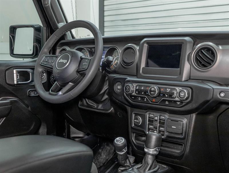 jeep Gladiator 2023 - 26
