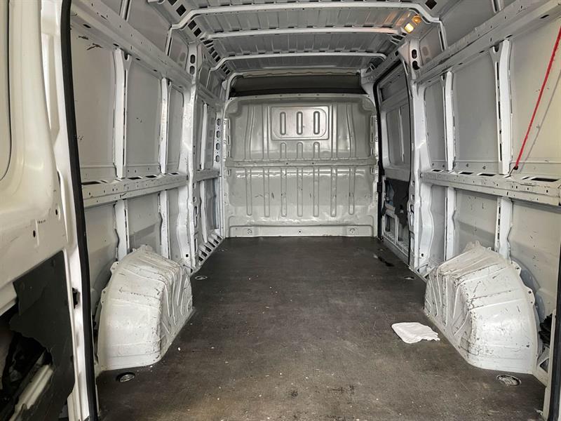 ram ProMaster fourgonnette utilitaire 2023 - 10