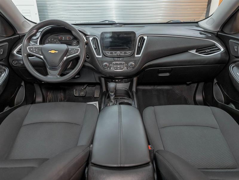 chevrolet Malibu 2023 - 11