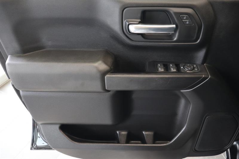 chevrolet Silverado 1500 2019 - 17