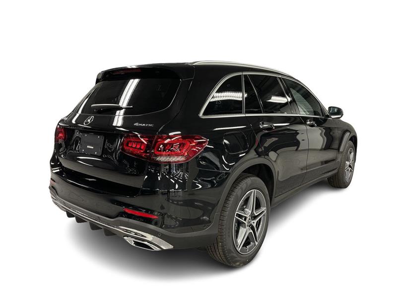 mercedes-benz GLC300 2022 - 10