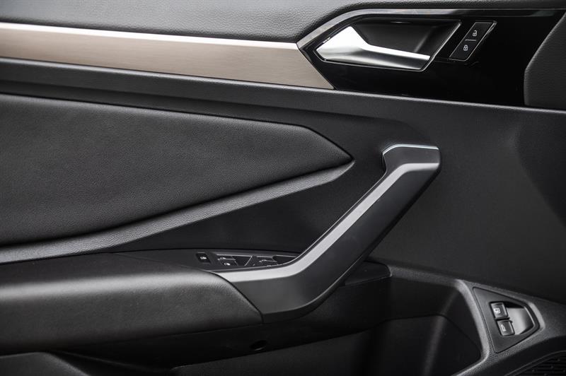 volkswagen Jetta 2021 - 13