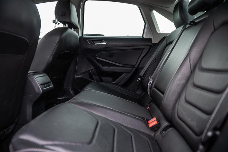 volkswagen Jetta 2021 - 28