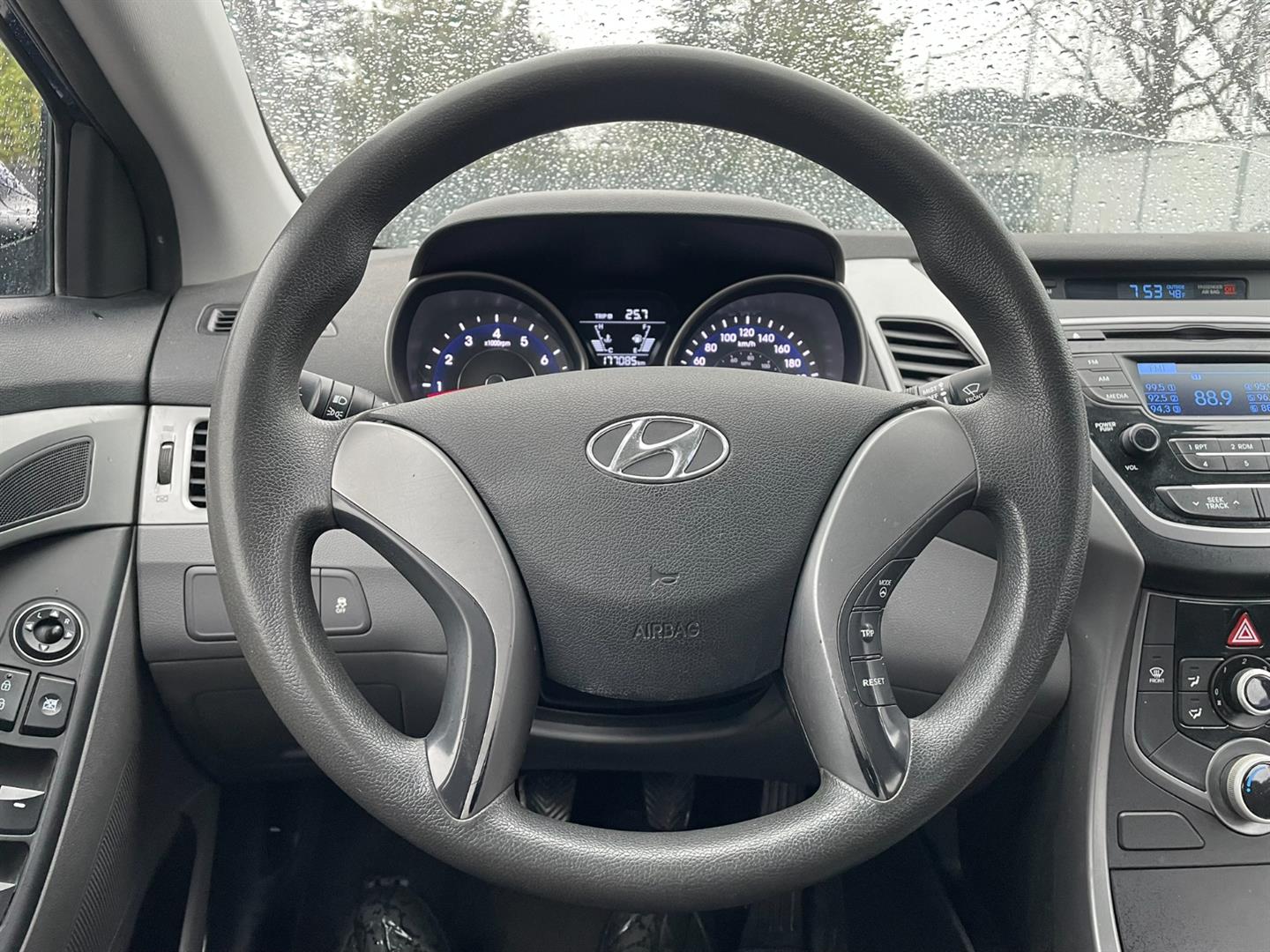 hyundai Elantra 2015 - 14