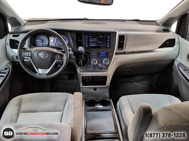 toyota Sienna 2019 - 16