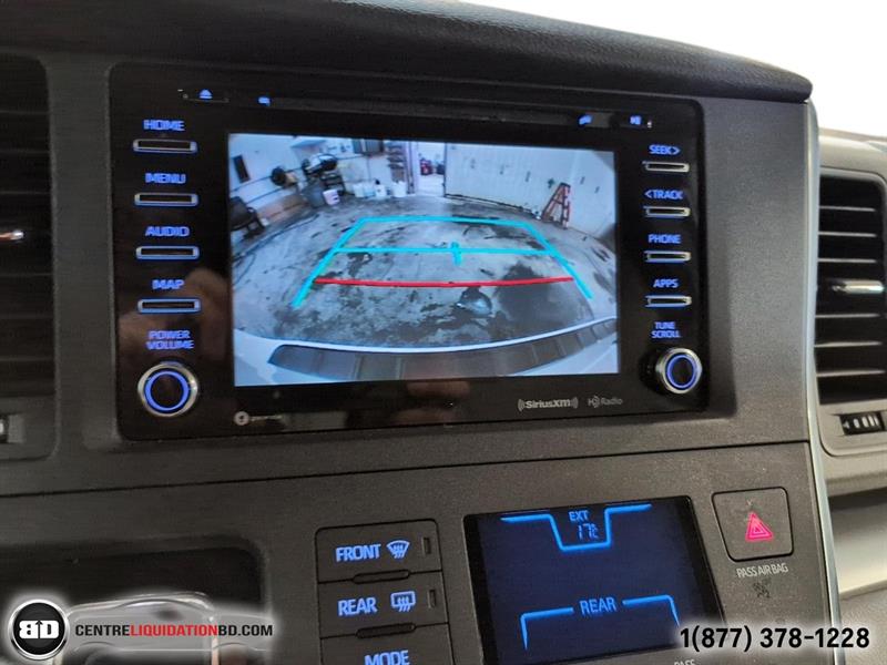 toyota Sienna 2019 - 22