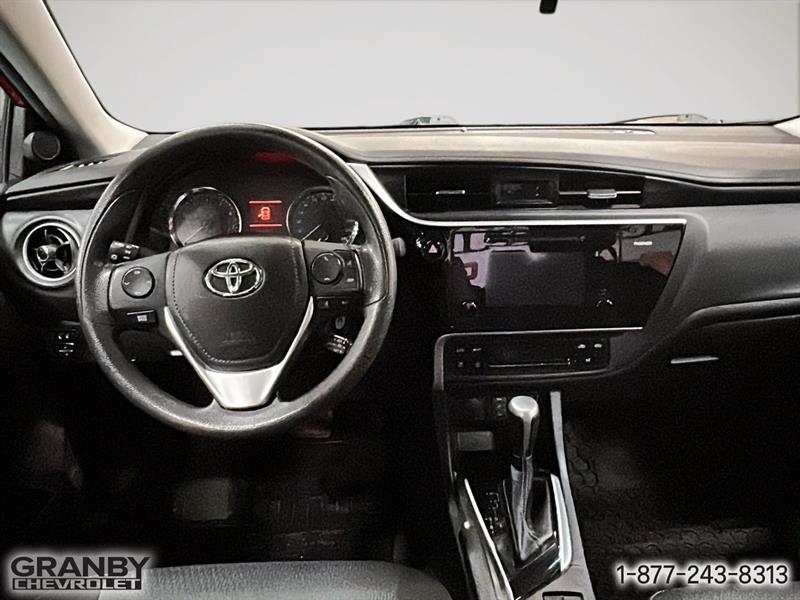 toyota Corolla 2017 - 13