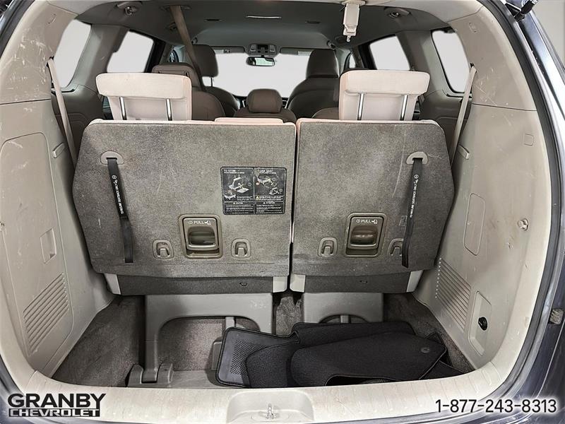 kia Sedona 2016 - 9
