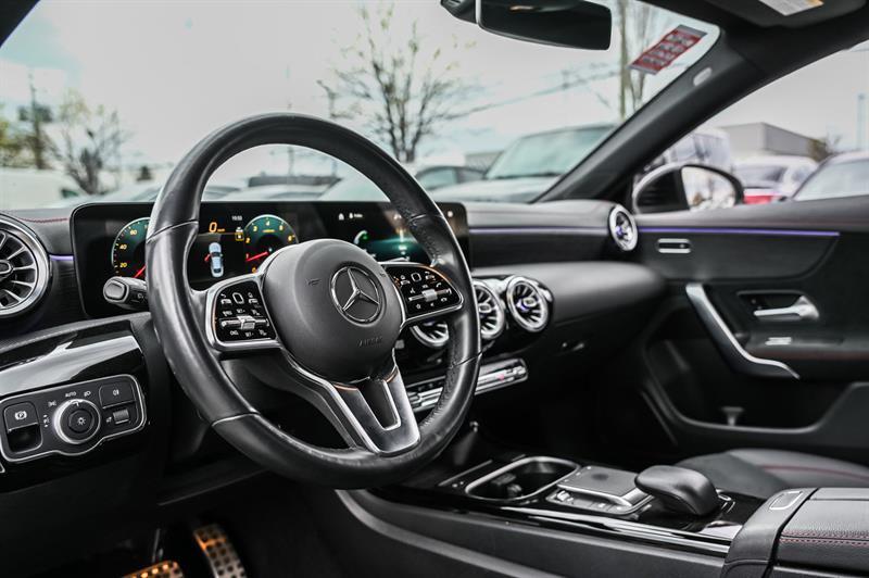 mercedes-benz CLA250 2023 - 12