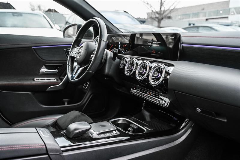 mercedes-benz CLA250 2023 - 26