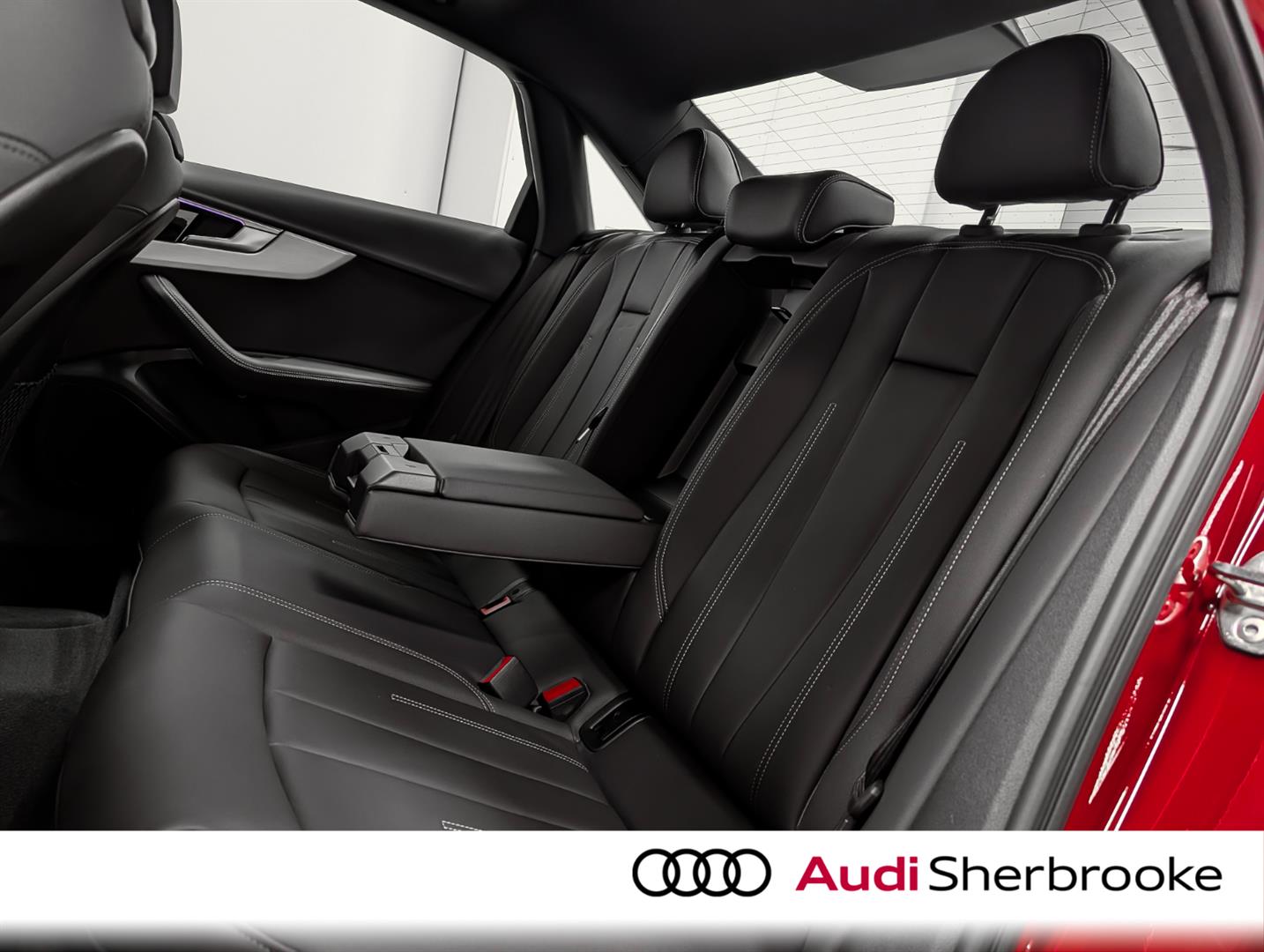 audi berline A4 2023 - 10