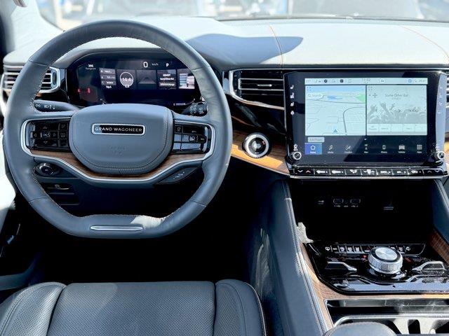 jeep Grand Wagoneer 2023 - 17