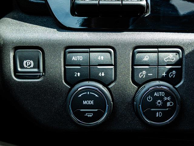 chevrolet Silverado 1500 2025 - 19