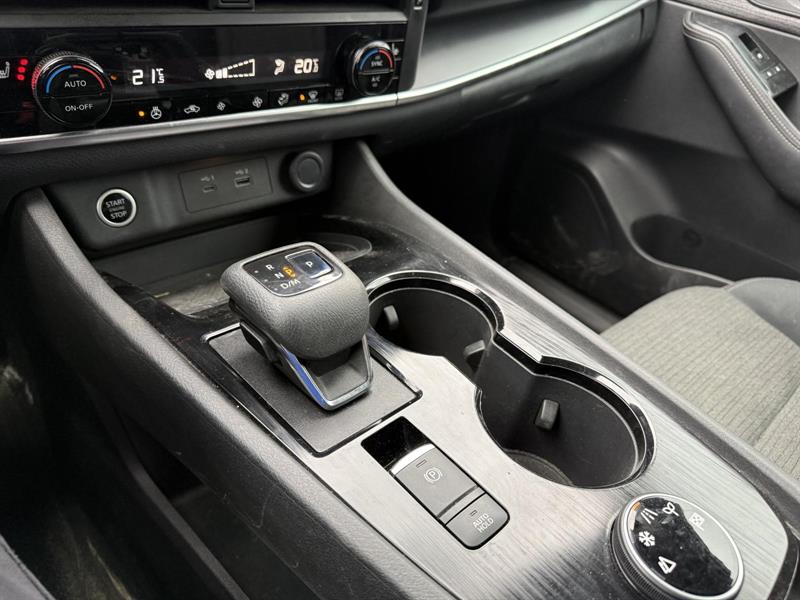 nissan Rogue 2021 - 16