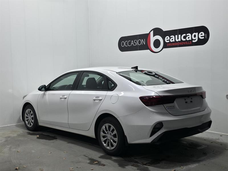 kia Forte 2022 - 4