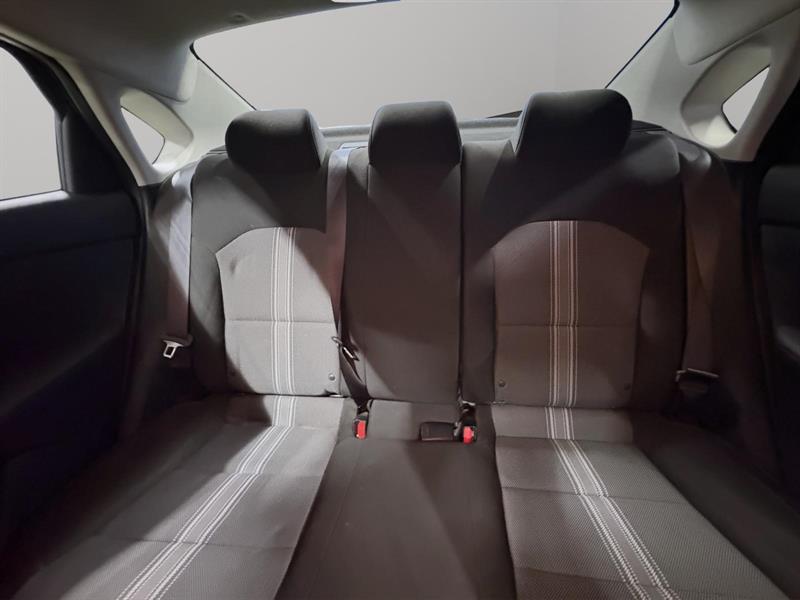 kia Forte 2022 - 10