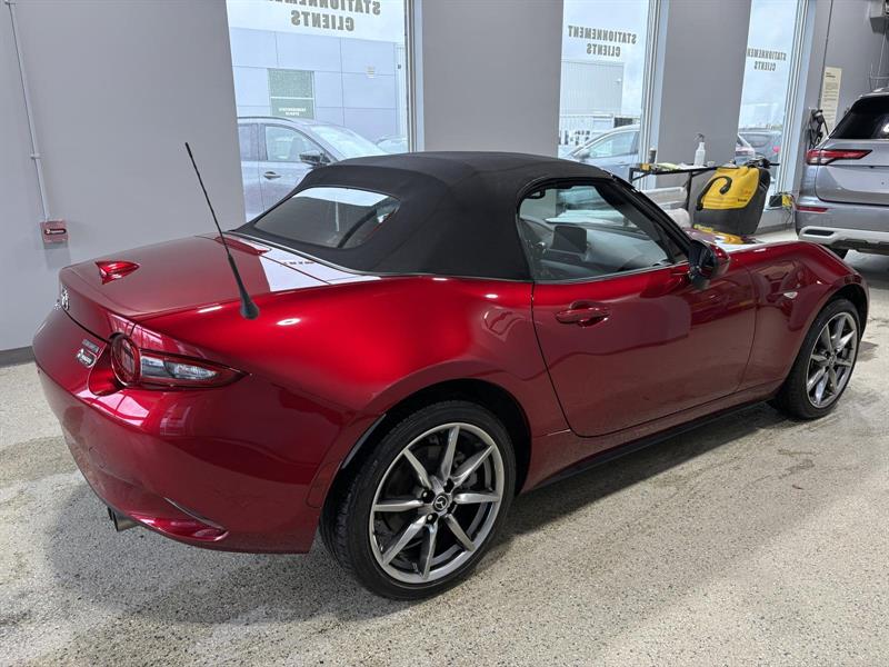 mazda MX-5 2023 - 8