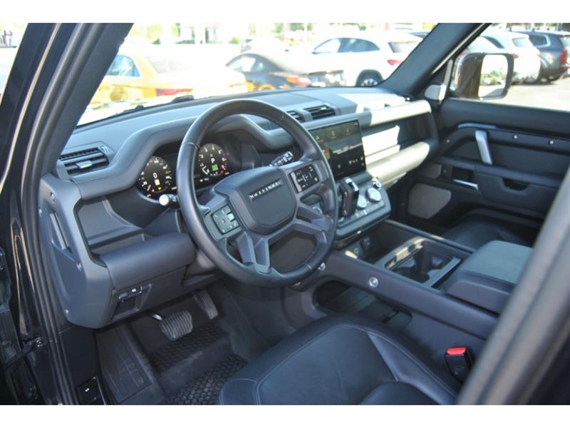 land rover Defender 2023 - 14