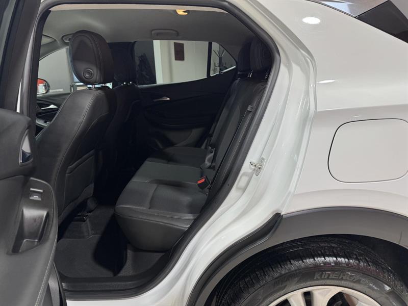 buick Encore 2023 - 13