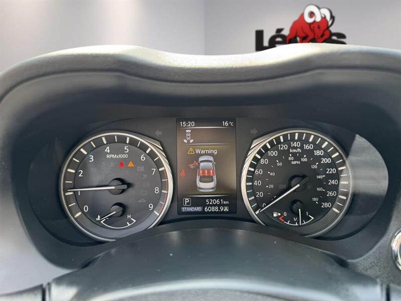 infiniti Q50 2023 - 9