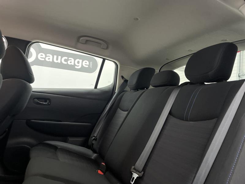 nissan LEAF 2020 - 9