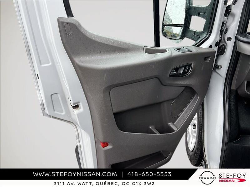 ford E-Transit fourgonnette utilitaire 2022 - 11