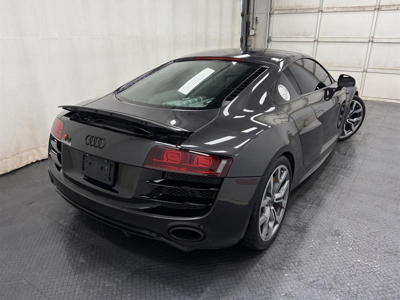 audi R8 2011 - 8