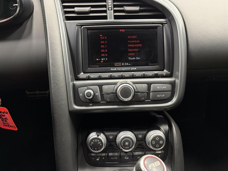 audi R8 2011 - 19