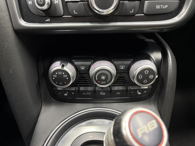 audi R8 2011 - 22