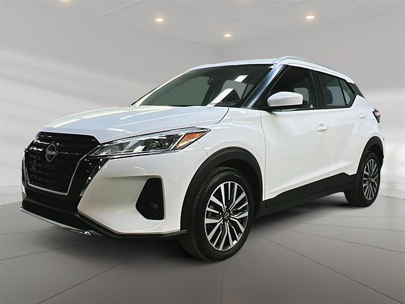 nissan Kicks Play 2025