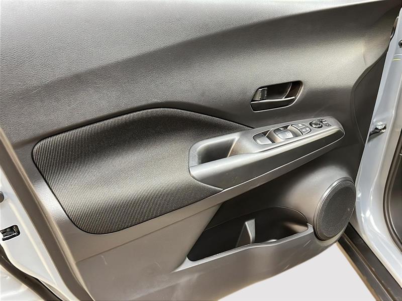 nissan Kicks Play 2025 - 22