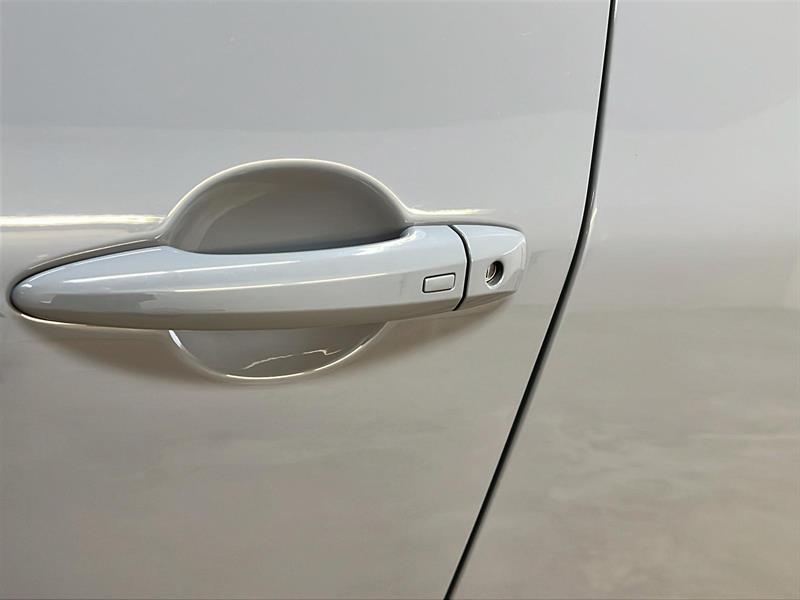 nissan Rogue 2023 - 27